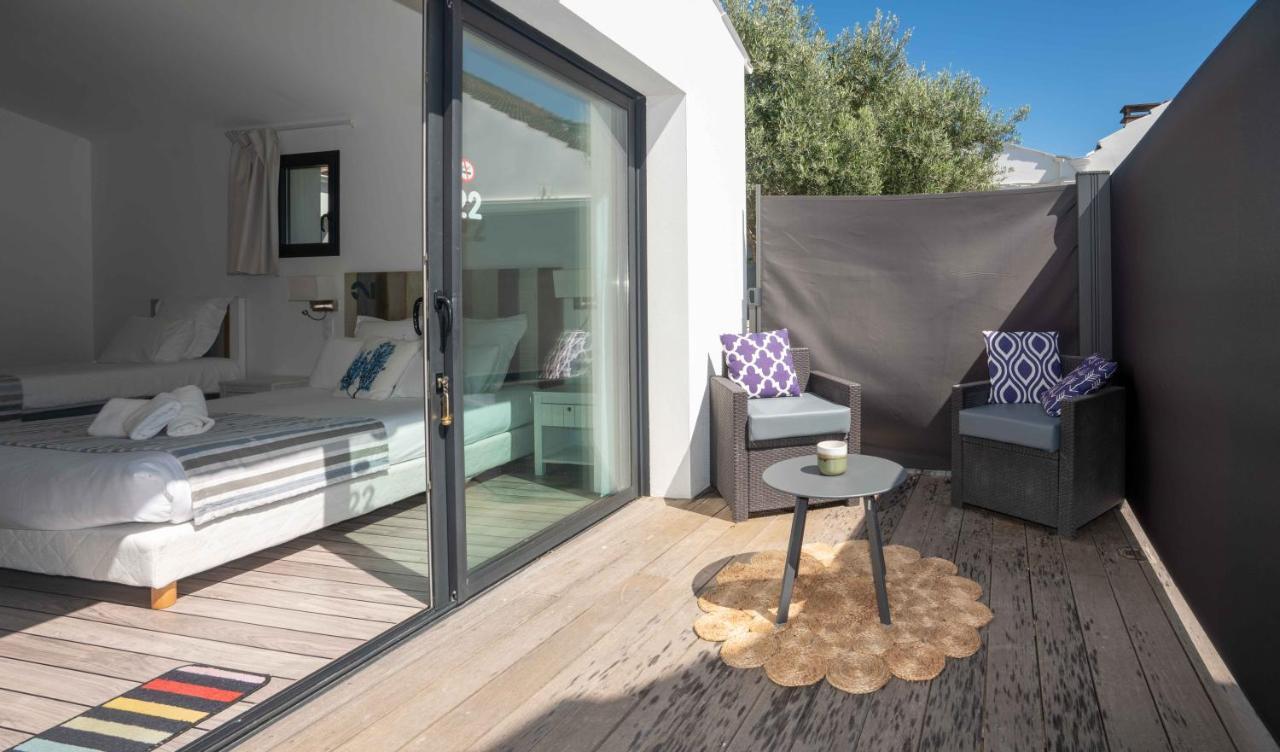 Hotel Le Square Saint-Pierre-d'Oleron Dış mekan fotoğraf