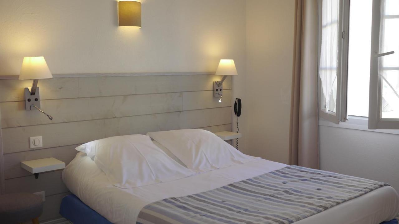 Hotel Le Square Saint-Pierre-d'Oleron Dış mekan fotoğraf